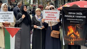 İsrail'in Gazze'ye yönelik saldırıları Ağrı'da protesto edildi