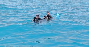 Van Gölü'nde kaybolan genci arama çalışmaları altıncı gününde sürüyor