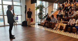 Sanofi'nin PharmUp programının beşinci dönem Demo Day'i gerçekleşti