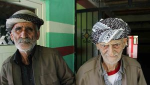 Derecik'te Tekin kardeşler 'berdel' ve maddi imkansızlıklar yüzünden hiç evlenemedi