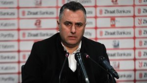 Erzincanspor teknik direktörü Akan, veda etti