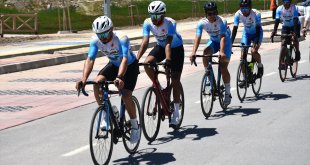 "Van Gölü Canavarları" Türkiye Yol Şampiyonası'na hazırlanıyor