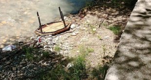 Çemişgezek'te park masalarına zarar verenlerin tespiti için çalışma başlatıldı