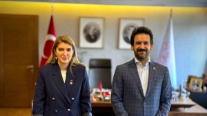 Malatya'nın sembol yapılarından Yeni Cami'deki restore çalışmalarına hız verildi