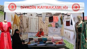 Diyadin'de yıl sonu sergisi