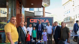 Vali Çelik vatandaşlarla bir araya geldi