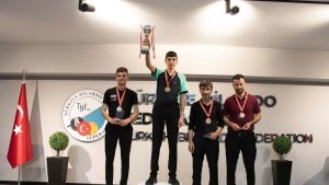 Genç Bilardocu Muhammed Emin Atabey Türkiye Şampiyonu oldu