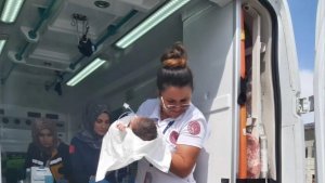 Van'da kalp hastası bebek için ambulans uçak havalandı