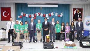 Hakkari'de münazara yarışmasının finali yapıldı