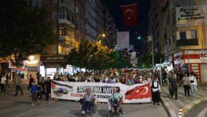 Elazığ'da yüzlerce kişi Filistin için yürüdü