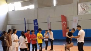 Tatvan'da spor liselerine hazırlık kursu açıldı
