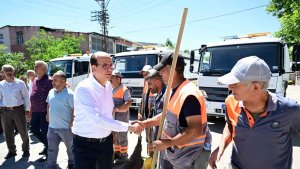 Yeşilyurt Belediyesi Bayrama hazır