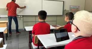 Türk Telekom'un "TahtApp" uygulaması az gören çocuklara ışık oldu