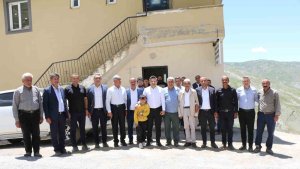 Kaymakam Özçelik yapımı devam eden hizmetleri inceledi