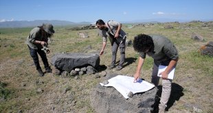 Malazgirt Savaşı'nın yapıldığı alanın tespiti için yeni kazı alanları araştırılıyor