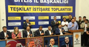 Bitlis'te AK Parti bayramlaşma programı düzenlendi