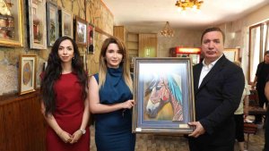 Kemaliye'de "Geleneğin İzinde" isimli kişisel sergi açıldı