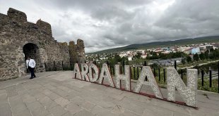 Ardahan Kalesi'ni bayram tatilinde 24 bin 397 turist ziyaret etti