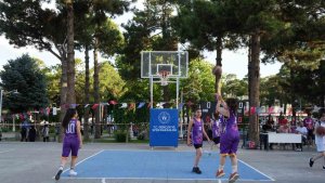 Erzincan'da "Sokaklar Bizim 3x3 Basketbol Gençlik Kupası" başladı