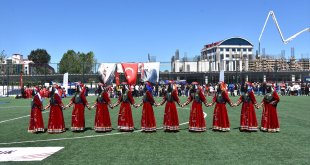 Van ve Muş'ta Yaz Spor Okulları ve Engelsiz Spor Okulları'nın açılışı yapıldı