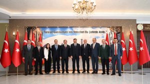 Komisyon üyelerinden Vali Çiftçi'ye ziyaret