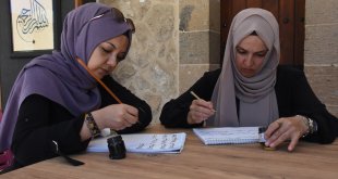 Albayrak Grubu Hat Eserleri Sergisi Van'da sanatseverlerle buluştu