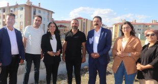 Ağrılı İş Adamından taziye evi