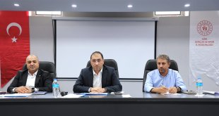 İl Müdürü Çelebi, Antrenörlerle Bir Araya Geldi