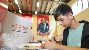 Ağrı'da DENEYAP Teknoloji Atölyeleri sınavı heyecanla gerçekleştirildi