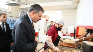 Vali Çiftçi'den Aşkale Geri Gönderme Merkezi'ne inceleme