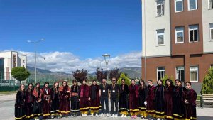 Bitlisli folklorculardan büyük başarı