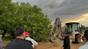 Erzincan'da sağanak yağış etkili oldu