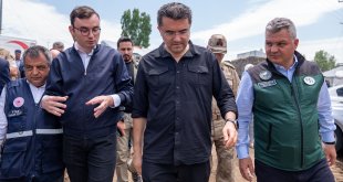 AFAD Başkanı Memiş, Erzurum'da selden etkilenen mahallede inceleme yaptı: