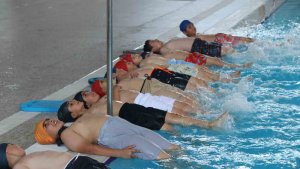 Bitlis'te 600 öğrenci yüzme öğrenecek