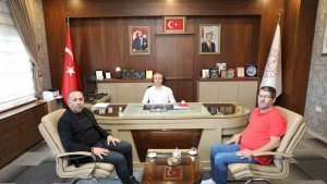 İstanbul Köy Çocukları Derneği Başkanı Özbilgi, Ağrı Eğitim Müdürü Kökrek'i ziyaret etti