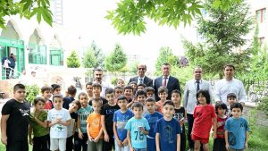 Geçit, öğrencilere sağlıklı çevrenin önemini anlattı