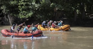 Tunceli'de Rafting Türkiye Kulüpler Kupası yarışları sürüyor