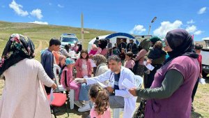 Göçerlere sağlık desteği