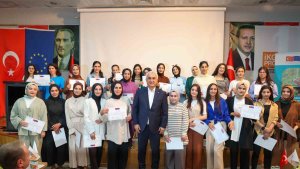 'Gençler önce eğitimde, sonra istihdamda' projesi tamamlandı