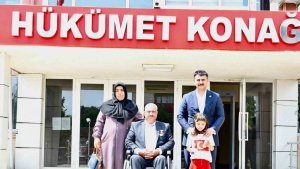 Kaymakam Aydın'dan gaziye vefa ziyareti