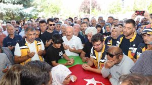 Oltu 112 çalışanlarına ağladı