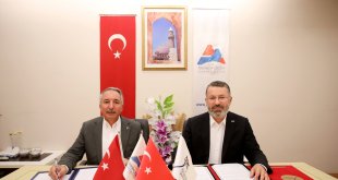 AİÇÜ ile Karabük Üniversitesi Arasında İş Birliği Protokolleri İmzalandı