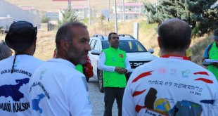 Doğaseverler hareketli yaşamı özendirmek için 51 kilometre yürüdü
