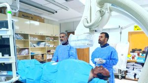 Anjiyo yapılan hastalara müzik dinletiliyor