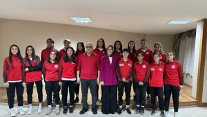 Ağrı'nın kadın futbol takımı 2. Lig'de