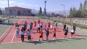 Ağrı Gençlik ve Spor İl Müdürlüğü, yaz boyu 8 bin genci sporla buluşturdu