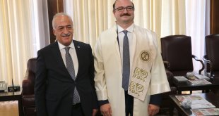 Atatürk Üniversitesi Rektörlüğüne atanan Prof. Dr. Ahmet Hacımüftüoğlu göreve başladı