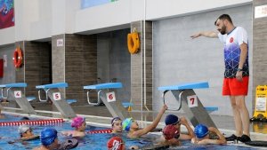 Alanında uzman olan antrenörlerden eğitim alıyorlar