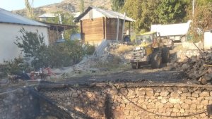 Sahip olduğu her şey kül oldu