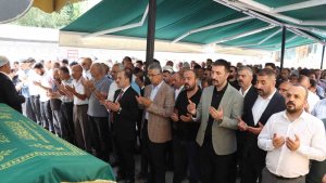 Oltu'da Kenan Öğretmen ebediyete uğurlandı